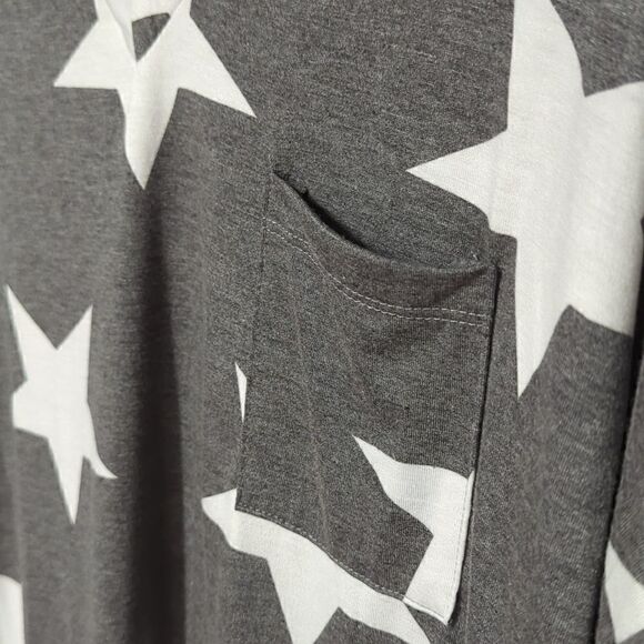 Gorilla Cat Gray Star Pocket T Shirt - Picture 3 of 7